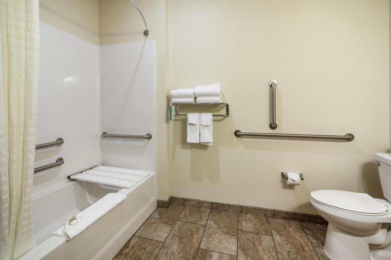 Cobblestone Inn & Suites - Kermit Exterior photo